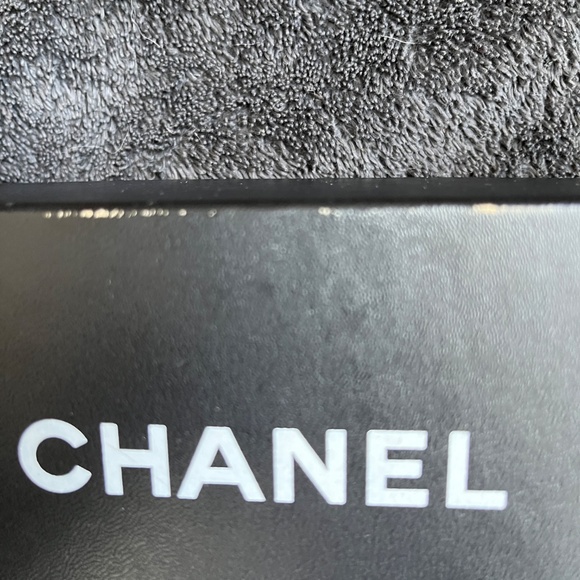 Reg. Chanel Sunglasses Eyeglass Quilted Tufted Case, Storage bag, box, cloth LN main image 9